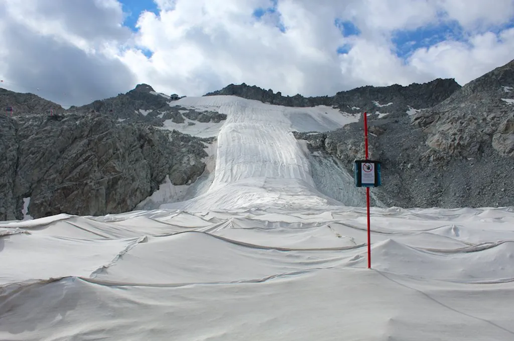 Teloni per coprire la neve